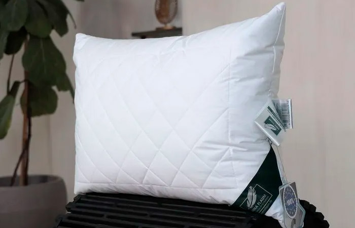 Бамбуковая подушка ANNA FLAUM