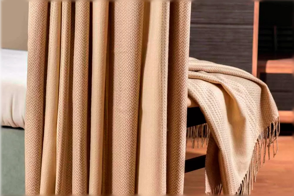 Жаккардовый плед из бамбука